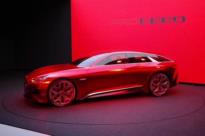 Kia presenta Stonic, Sorento e Proceed concept al Salone di Francoforte 2017