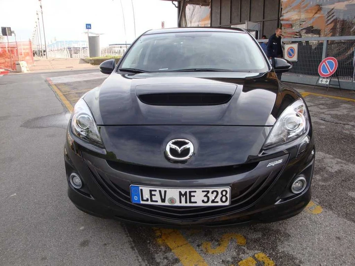 Mazda 3 2012 nuove immagini