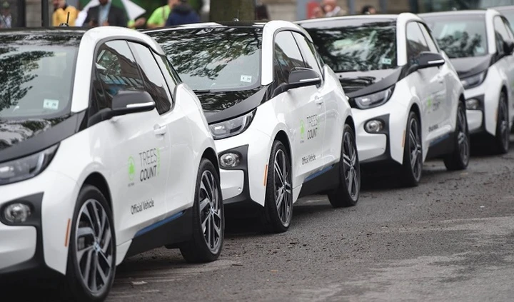 Auto elettriche in Italia: per averne un milione nel 2022 servirebbero 9 miliardi di euro