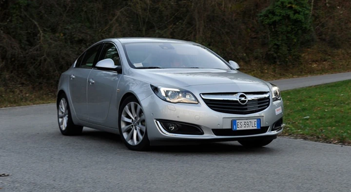 Opel Insignia 2.0 CDTI Ecopower: la prova su strada