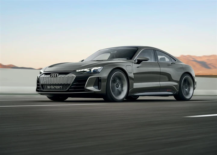Audi: 14 miliardi d’investimenti per la mobilità elettrica e la guida autonoma