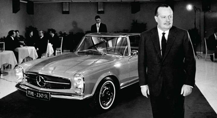 Mercedes festeggia i 40 anni di attività in Italia