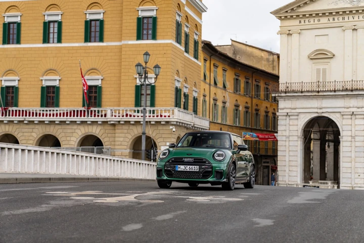 Mini Cooper S JCW: il go-kart feeling alla massima potenza