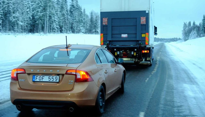 Volvo, partono i test del progetto Sartre