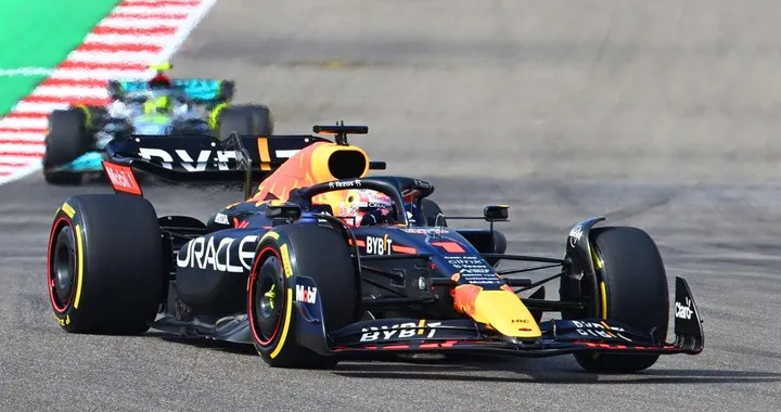 GP di Austin: Verstappen vince, a Red Bull il titolo costruttori