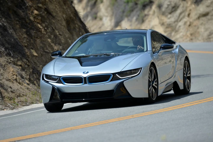 BMW i8: primo contatto su strada