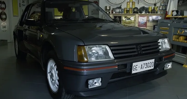 Peugeot 205 T16 Stradale: una gruppo B “addomesticata”
