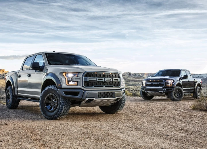 Ford F-150 Raptor SuperCrew
