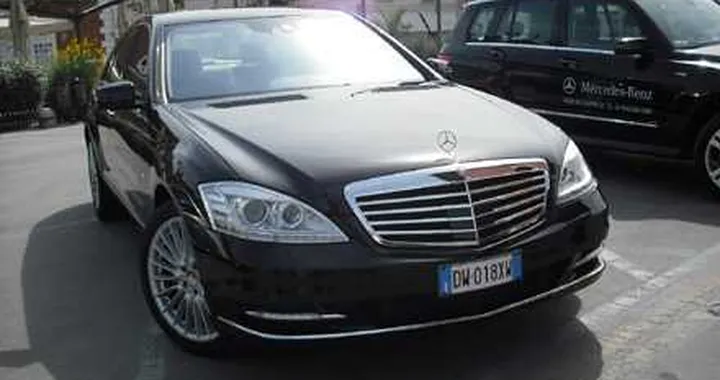La prova su strada della Mercedes S 400 Hybrid: ibrida con classe