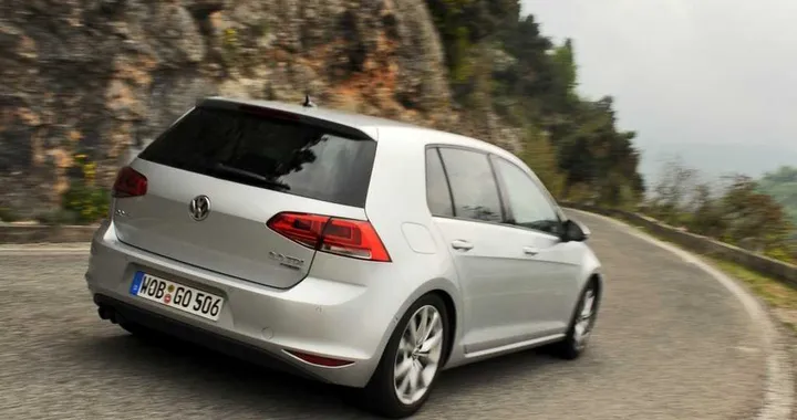 Volkswagen Golf 2.0 TDI: la prova su strada