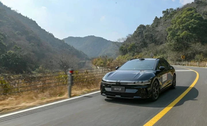 Zeekr 007 GT: la nuova wagon sportiva cinese sfida le tedesche