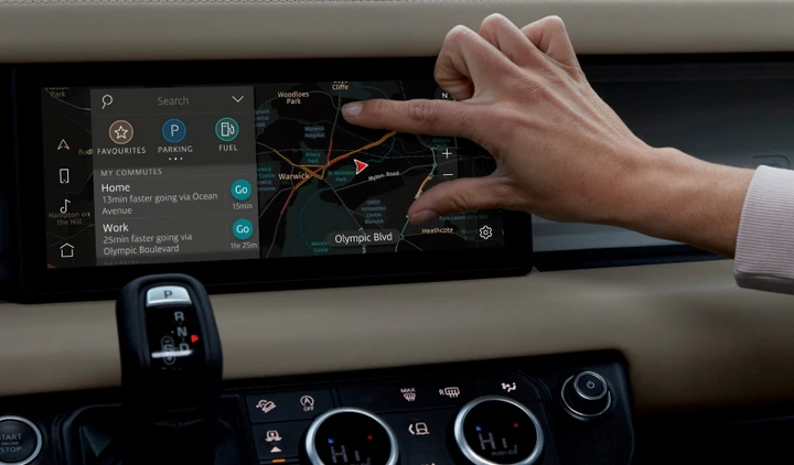 Land Rover Defender: la connettività dual eSIM presentata al CES 2020