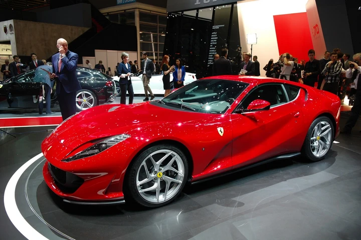 Ferrari 812 Superfast: a Ginevra con 800 CV