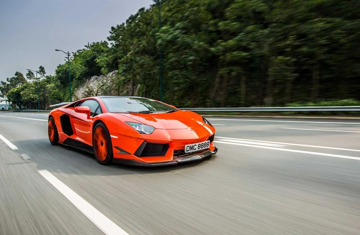 DMC Lamborghini Aventador Molto Veloce