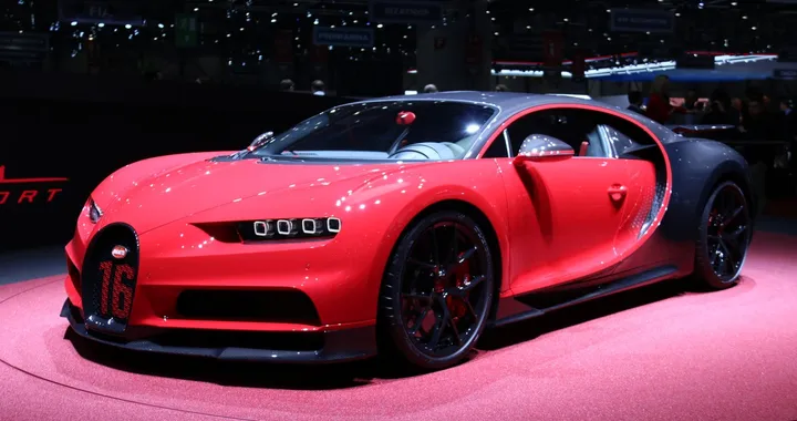 Bugatti Chiron Sport: più leggera e veloce