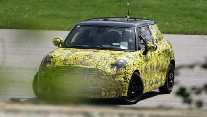 La nuova Mini sarà anche a cinque porte?