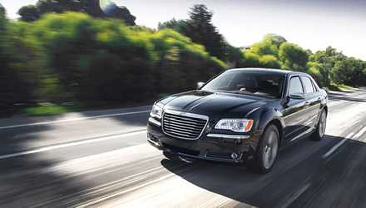 Chrysler 300C: in futuro una versione ibrida