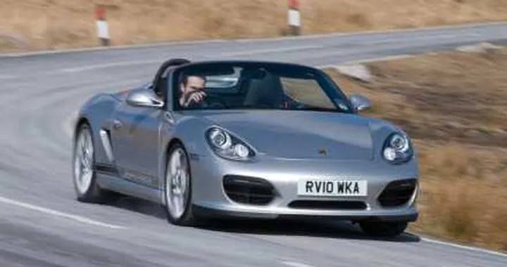 Porsche Boxster Spyder, tutta sua la stagione