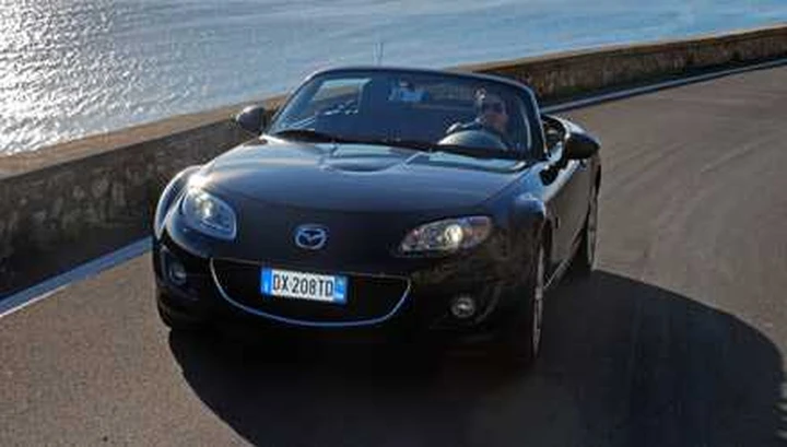 Mazda MX-5 Roadster Coupè Powershift: l'automatica che mancava