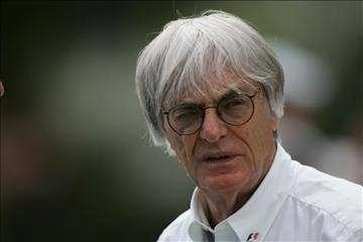 F1: Ecclestone pronto a lasciare. Murdoch in pole
