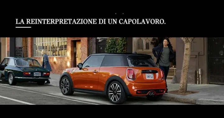 Nuova MINI tre porte: che ci fa insieme ad una Alfa Romeo 2000 GT Veloce?