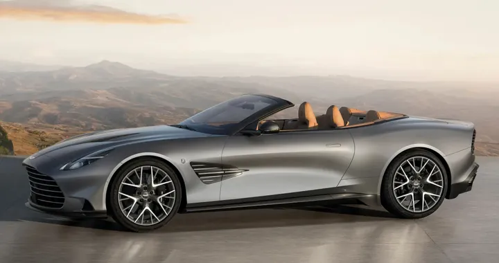 Aston Martin Vanquish 25: solo 50 esemplari per celebrare un'icona V12
