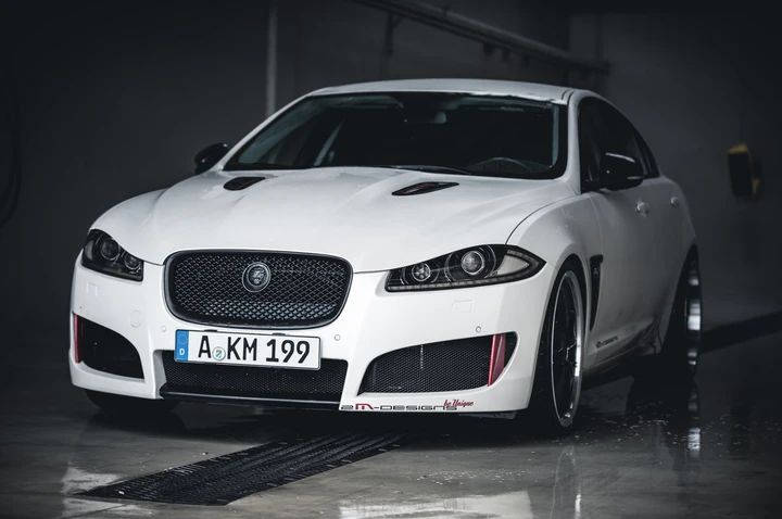 Jaguar Xf 3.0Ds V6 by 2M Designs