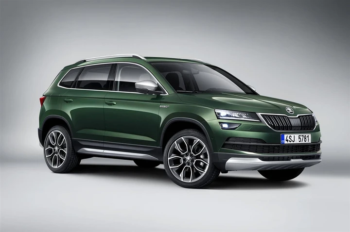 Skoda Karoq Scout 2018: prime immagini ufficiali