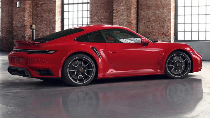 Porsche 911 Turbo S: ecco le personalizzazioni Exclusive Manufaktur