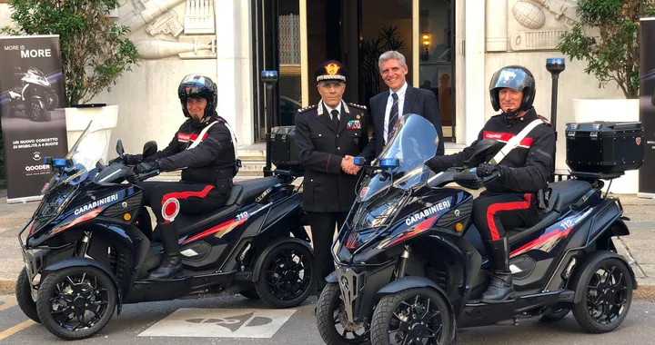Quadro Qooder: due esemplari consegnati all'Arma dei Carabinieri di Milano