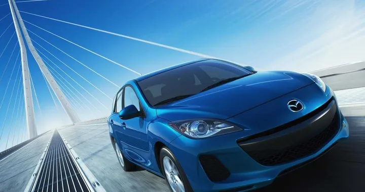 Mazda 3 restyling al Salone di New York