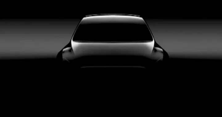 Tesla Model Y: il teaser del crossover compatto elettrico