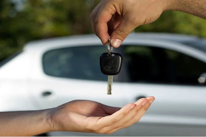 Vacanze 2020 in automobile: guida al noleggio breve