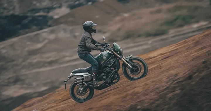 Benelli Leoncino 800 Trail, ecco la versione 