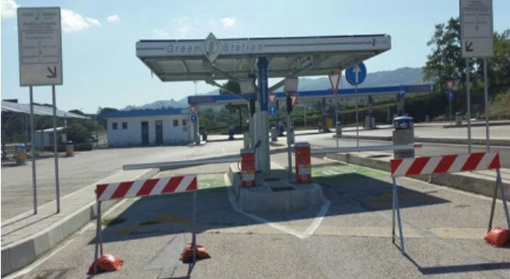 Auto elettriche: una stazione di ricarica sull'autostrada A1