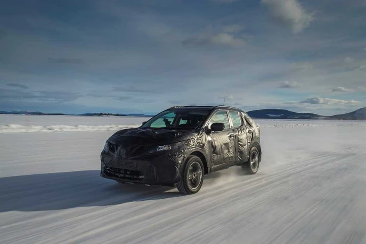 Nuova Nissan Qashqai 2014: le foto dei test pre-produzione