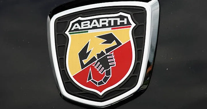 Abarth 500 elettrica: manca poco al debutto