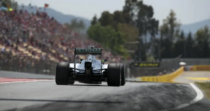 GP Spagna: vince Hamilton, male le Ferrari