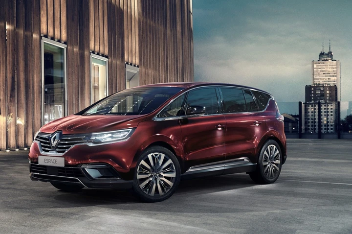 Renault Espace Initiale Paris 2020: immagini ufficiali