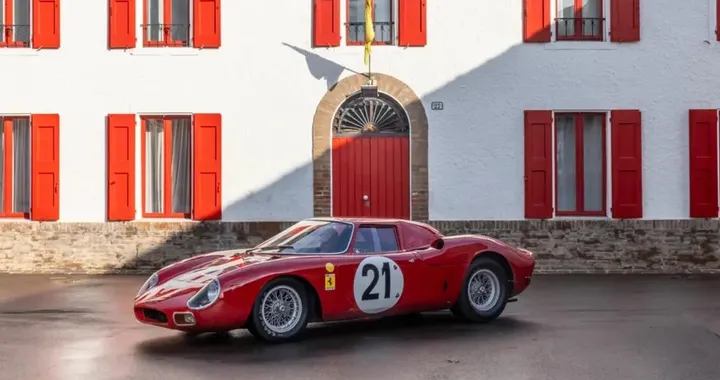 La Ferrari 250 LM Scaglietti, vendita sbalorditiva: 34,88 milioni di euro