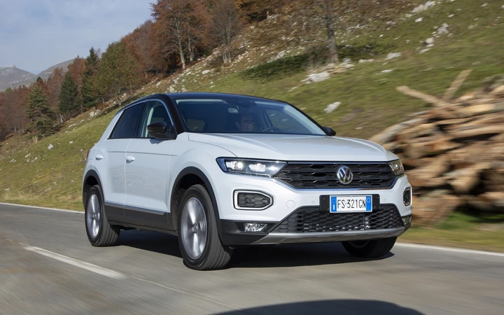 Volkswagen T-Roc 1.6 TDI: primo contatto con il diesel entry-level