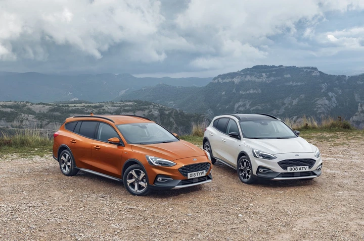 Ford Focus Active 2018: immagini ufficiali