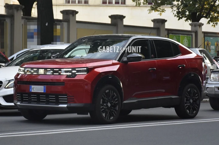 Fiat Grizzly Fastback RED Hybrid: ecco le nuove foto spia del SUV coupé