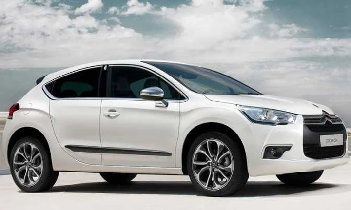 Citroen DS4 al Salone del Mobile