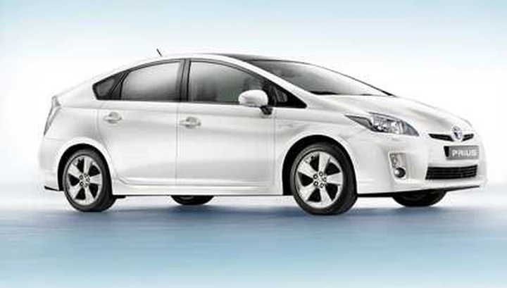 Toyota Prius: in Giappone scavalca la Insight fra le più vendute di Maggio