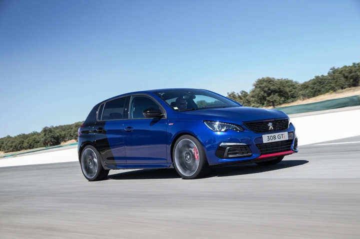 Peugeot 308 GTi MY 2017: immagini ufficiali