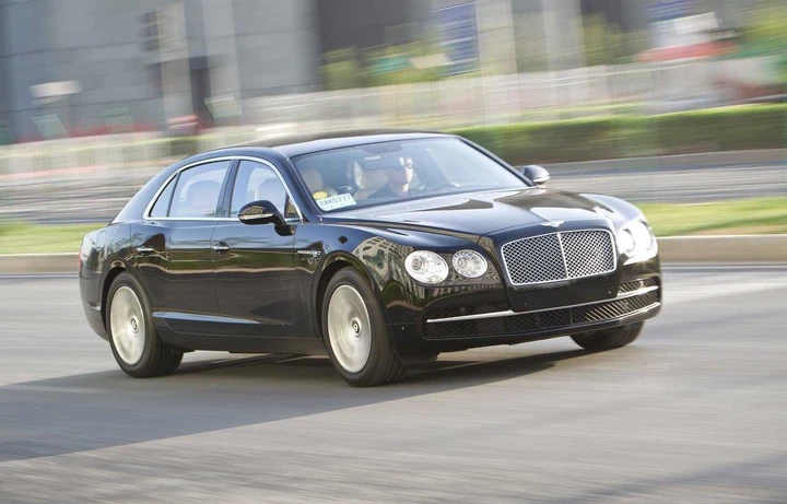 Bentley Flying Spur 2014: nuove immagini ufficiali