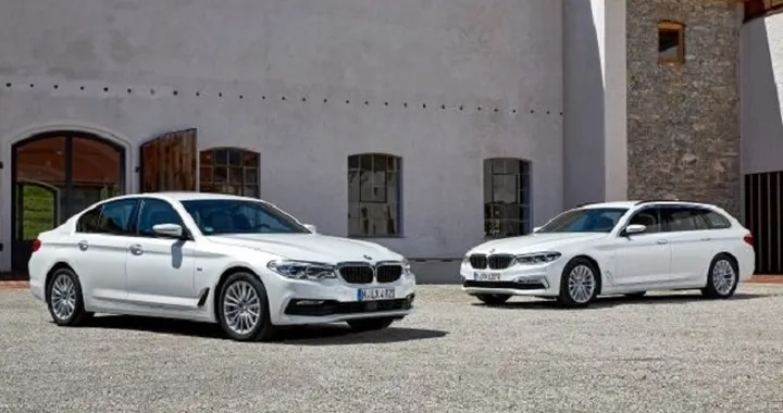 Bmw: le novità puntano su ibrido e accessori hi-tech