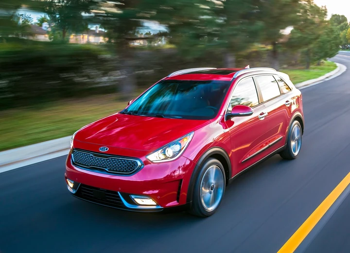 Kia Niro: le immagini ufficiali