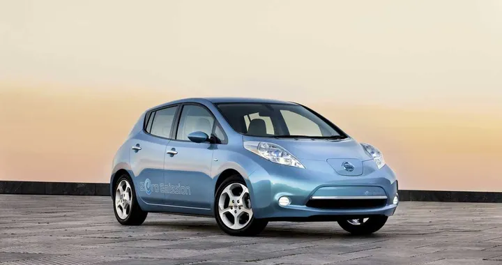 Nissan Leaf? Vendite esaurite. Ripassare a marzo